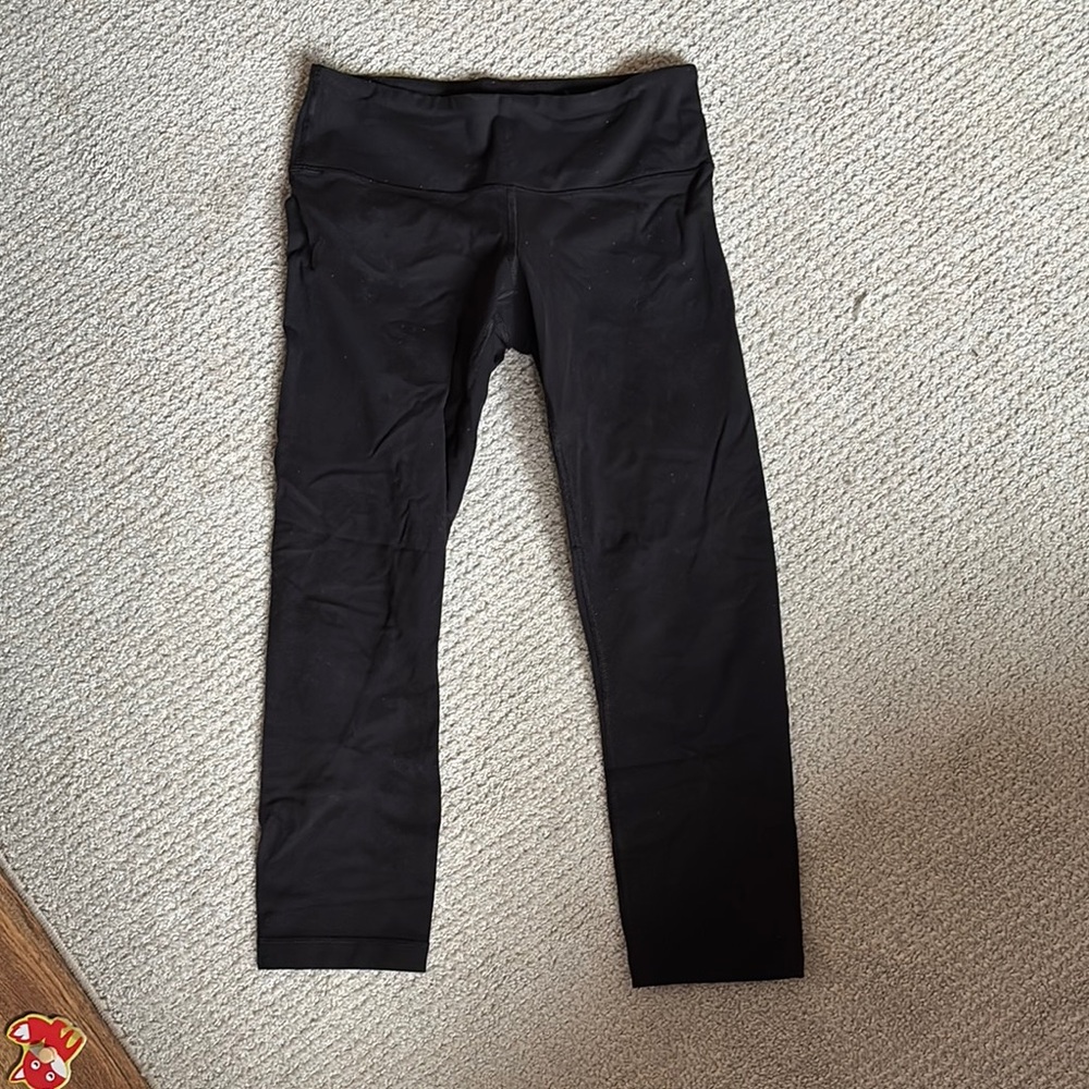 Lululemon 21” leggings